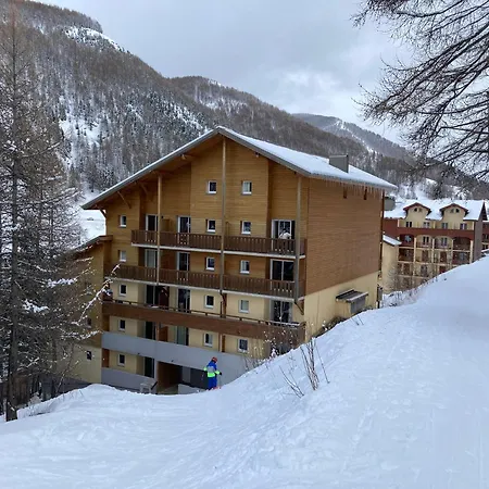 Spacieux Appartement, Plein Centre Avec Sauna Apartment Allos