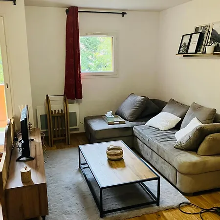 Apartment Spacieux Appartement, Plein Centre Avec Sauna Allos